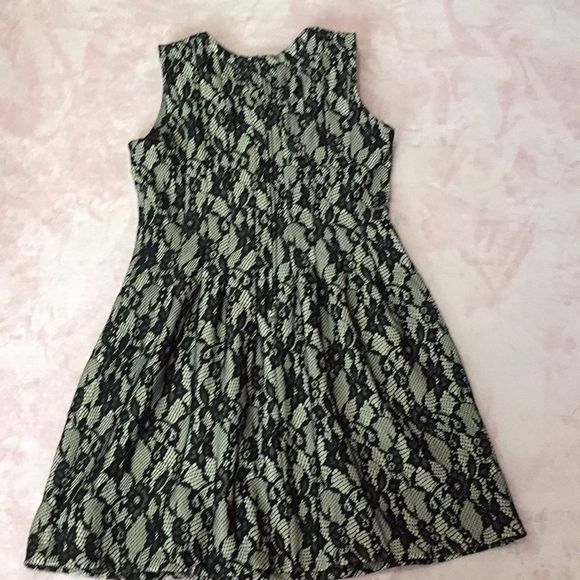 Anthropologie HD in Paris Flare dress size Small - Picture 3 of 11